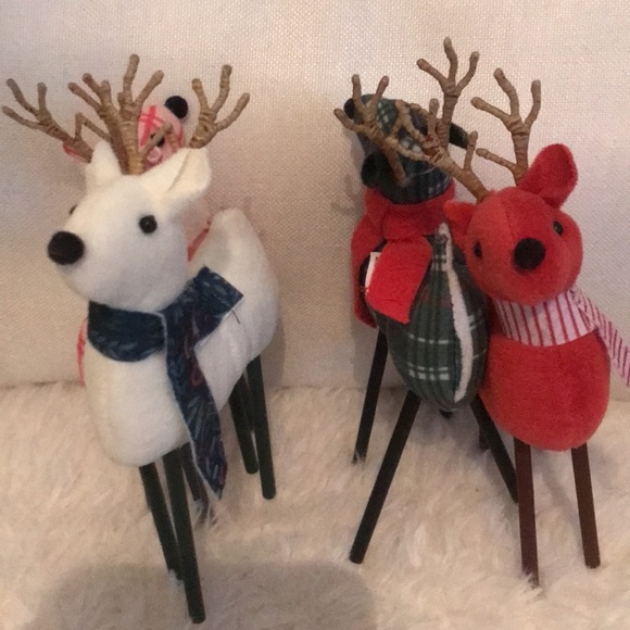 Target pre used 6inch reindeers made of fabric. - Picture 6 of 8